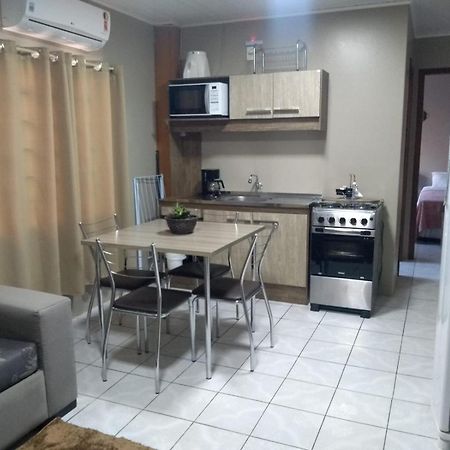 Apartamento Das Flores 그라마도 외부 사진